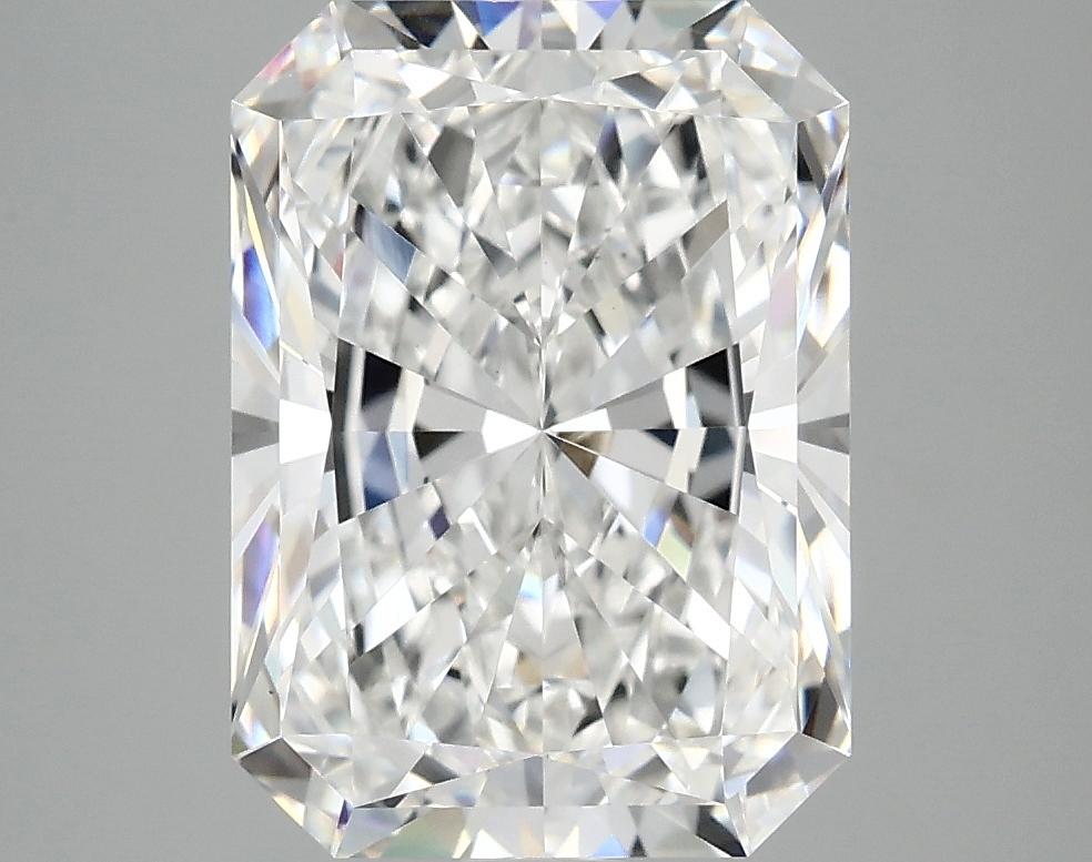 4.1 Carat Radiant Shaped Excellent Cut VS1 IGI Certified Lab Grown Diamond