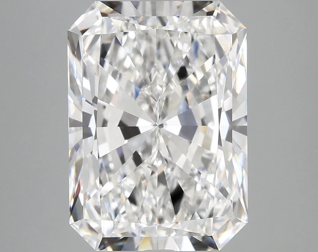 4.93 Carat Radiant Shaped Ideal Cut VVS2 IGI Certified Lab Grown Diamond