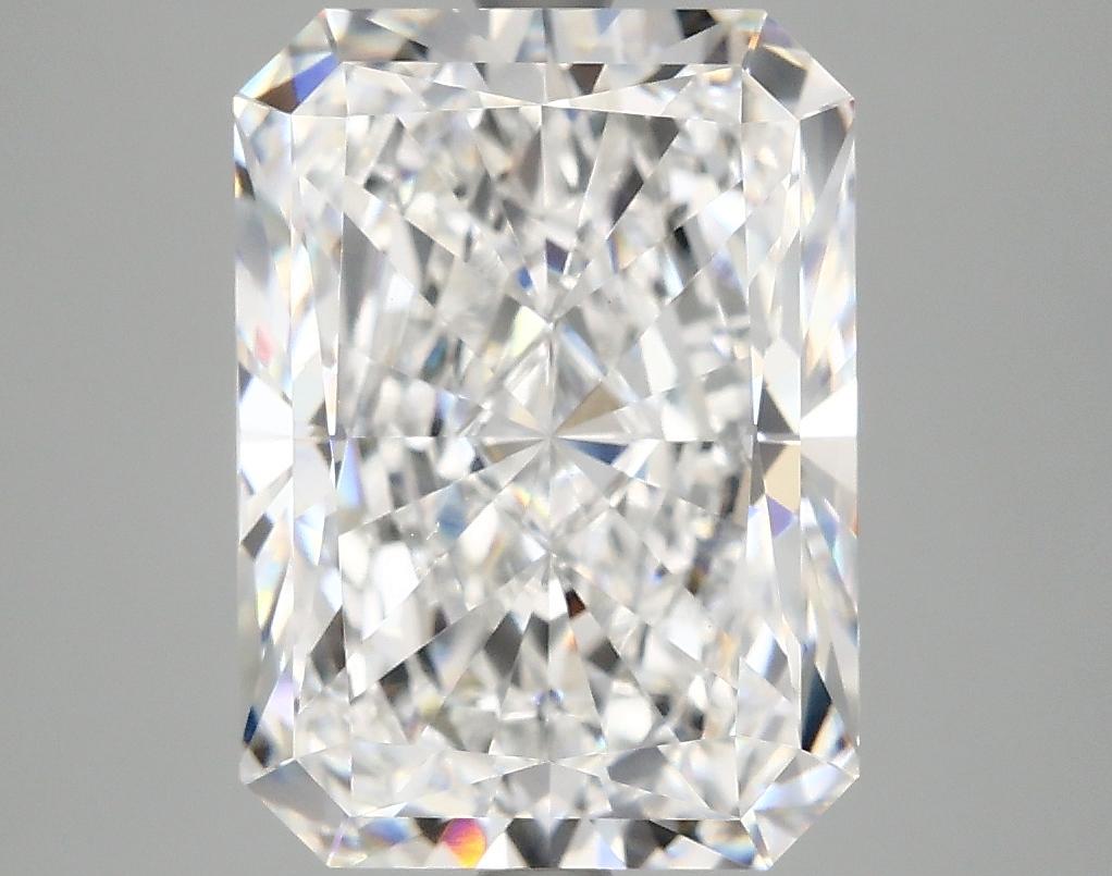 4.96 Carat Radiant Shaped Excellent Cut VS1 IGI Certified Lab Grown Diamond