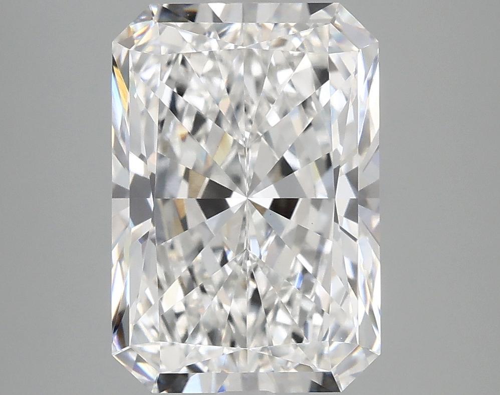 4.34 Carat Radiant Shaped Ideal Cut VVS2 IGI Certified Lab Grown Diamond