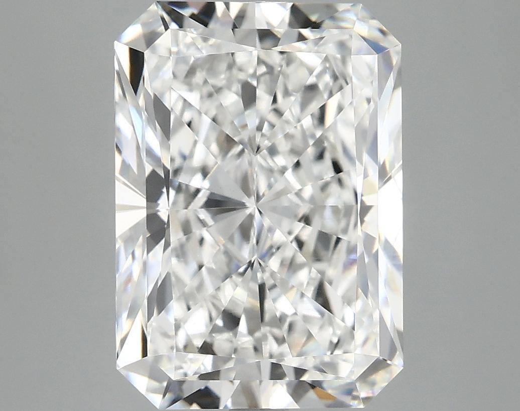 4.99 Carat Radiant Shaped Ideal Cut VVS2 IGI Certified Lab Grown Diamond