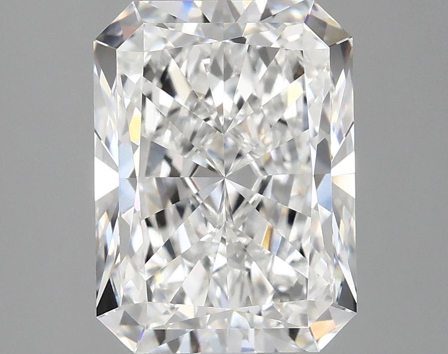 3.47 Carat Radiant Shaped Excellent Cut VVS2 IGI Certified Lab Grown Diamond