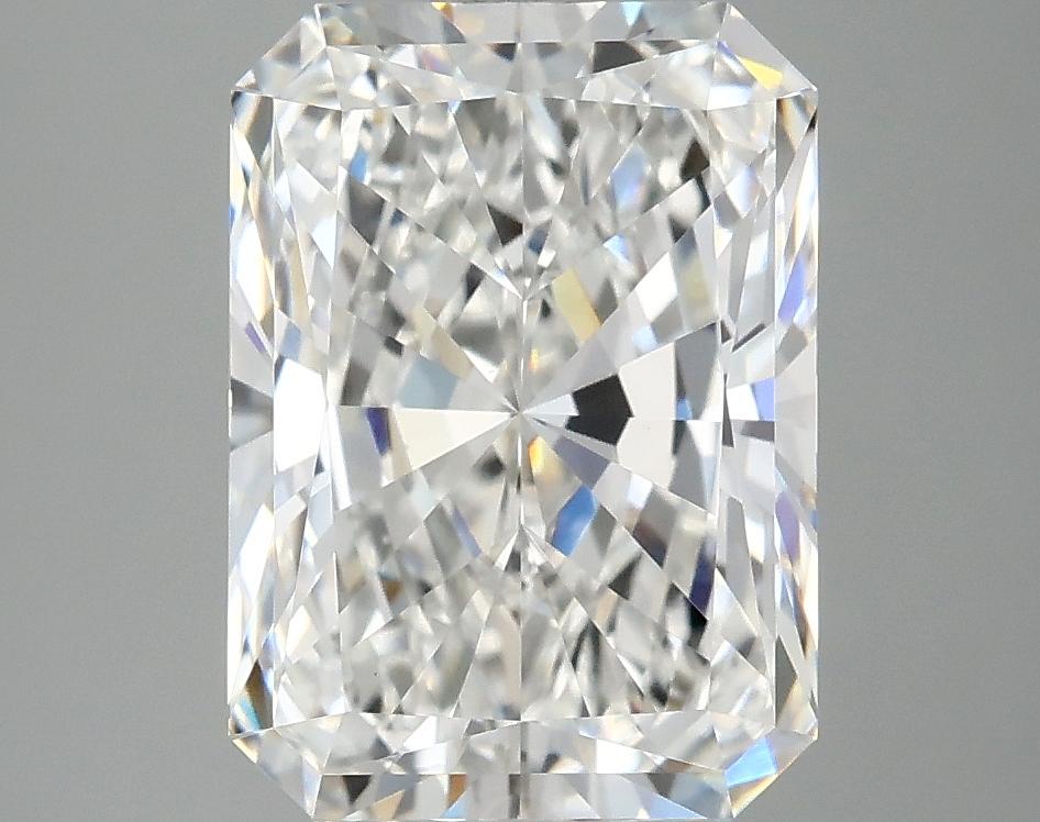 4.01 Carat Radiant Shaped Ideal Cut VVS2 IGI Certified Lab Grown Diamond