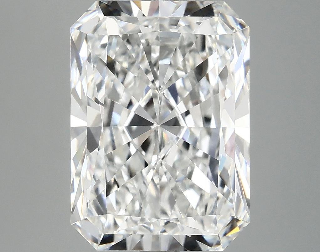 4.67 Carat Radiant Shaped Ideal Cut VVS2 IGI Certified Lab Grown Diamond