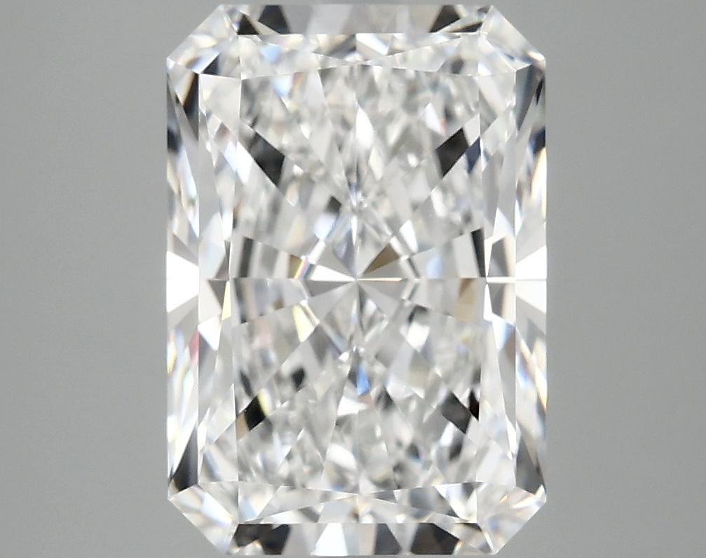 4.19 Carat Radiant Shaped Ideal Cut VVS2 IGI Certified Lab Grown Diamond