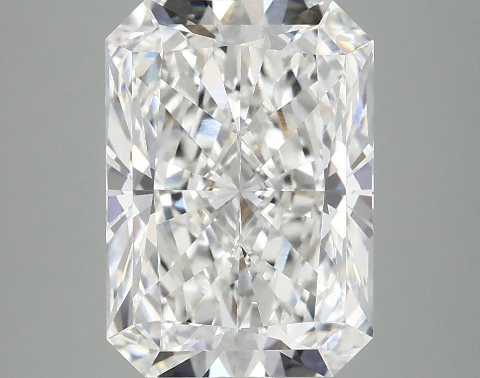 4.07 Carat Radiant Shaped Ideal Cut VVS2 IGI Certified Lab Grown Diamond
