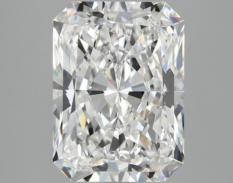 3.09 Carat Radiant Shaped Excellent Cut VVS2 IGI Certified Lab Grown Diamond