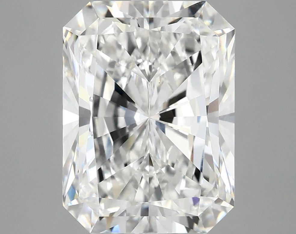 4.74 Carat Radiant Shaped Excellent Cut VS1 IGI Certified Lab Grown Diamond