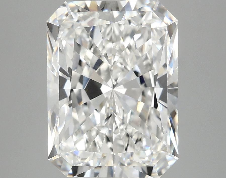 3.73 Carat Radiant Shaped Excellent Cut VVS2 IGI Certified Lab Grown Diamond