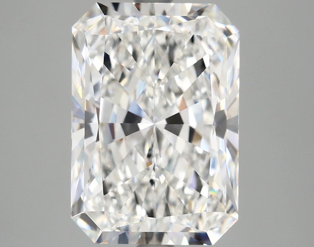 4.35 Carat Radiant Shaped Ideal Cut VVS2 IGI Certified Lab Grown Diamond