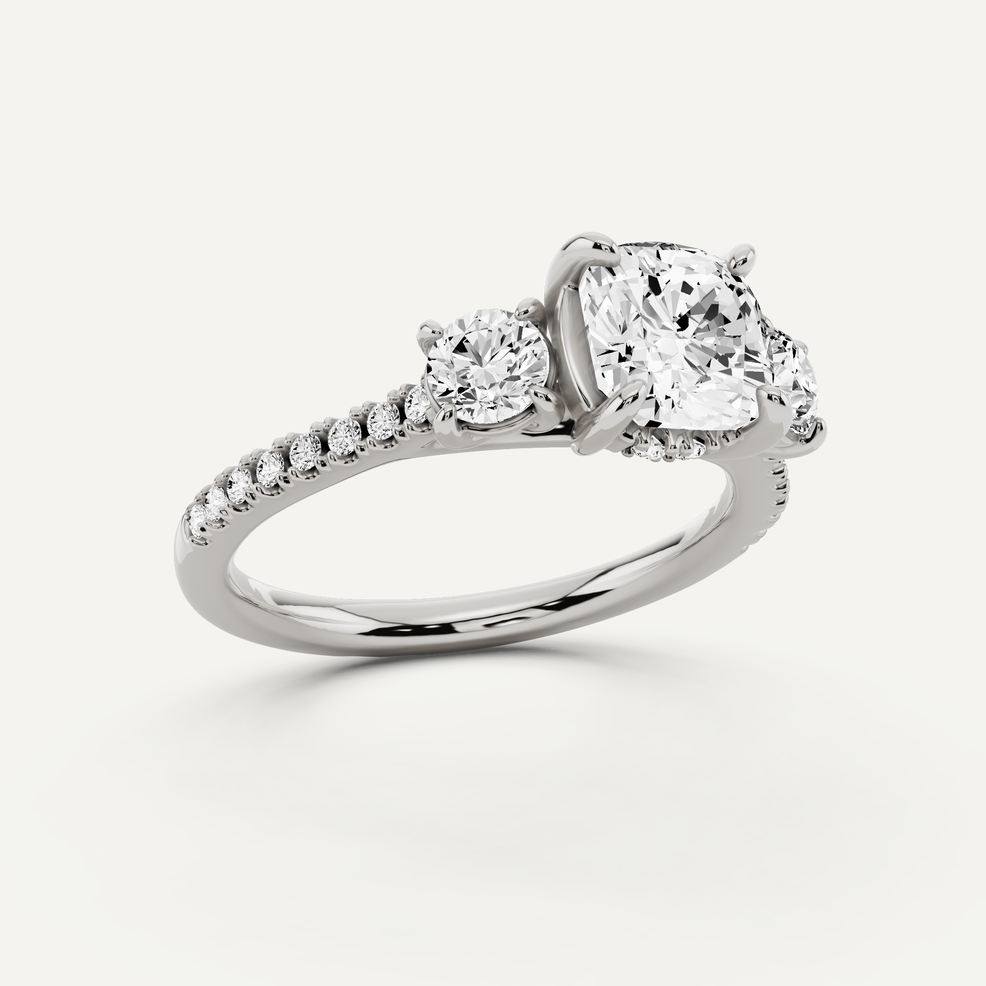 _roll_image@SKU:R1115-LADC0100000PL #metal_platinum+origin_lab-grown+quality_g-si