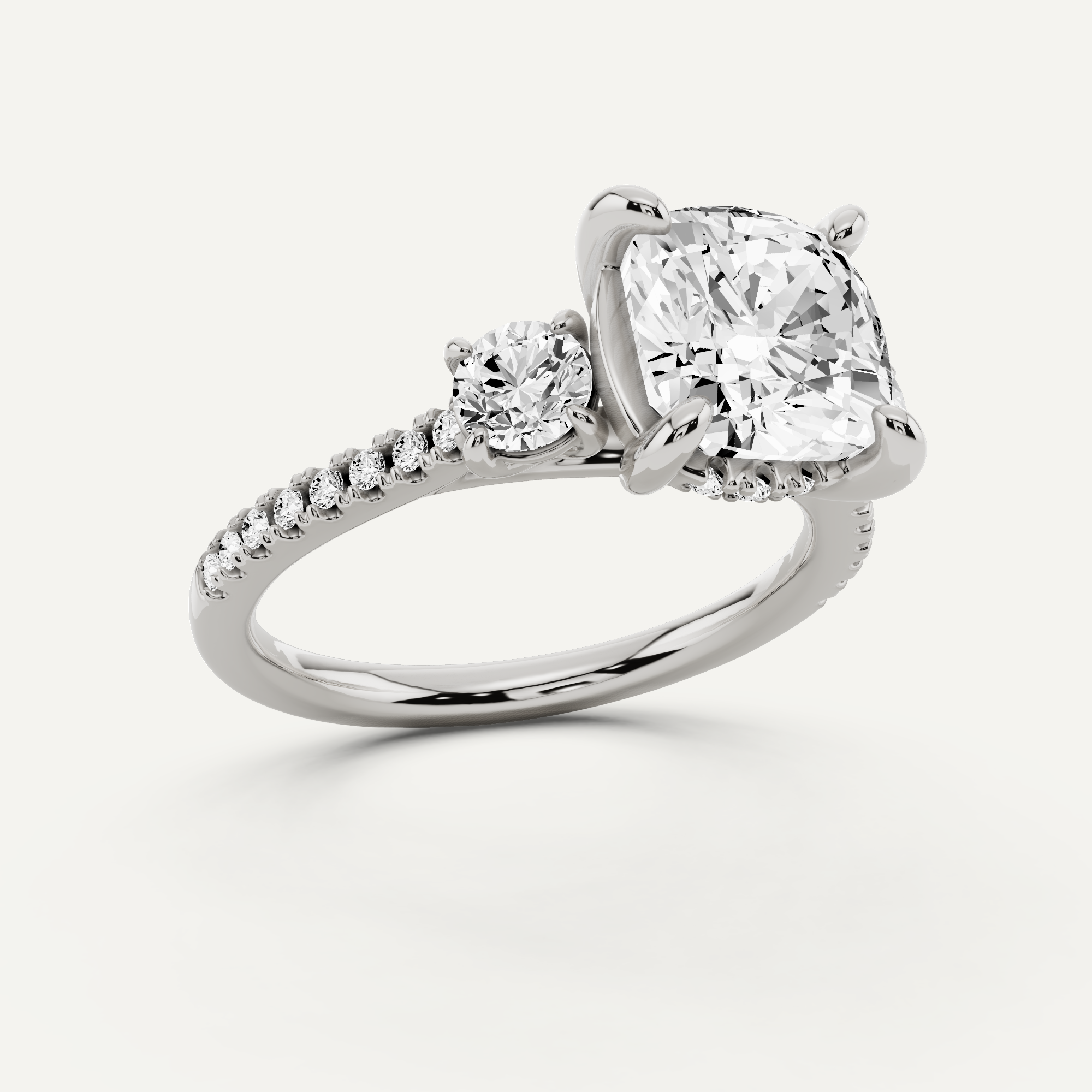 _roll_image@SKU:R1115-LADC0300000PL #metal_platinum+origin_lab-grown+quality_g-si