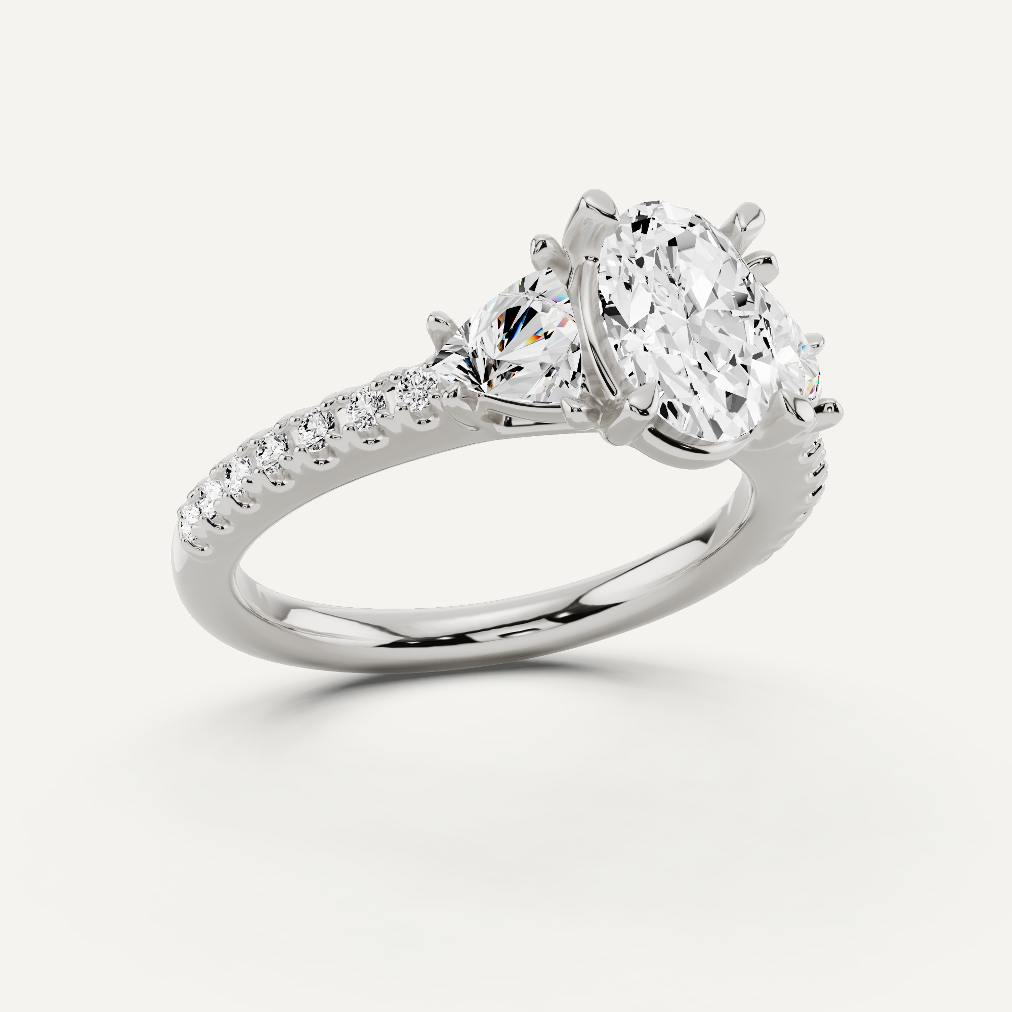 _roll_image@SKU:R6002-LADO0100000PL #metal_platinum+origin_lab-grown+quality_g-si