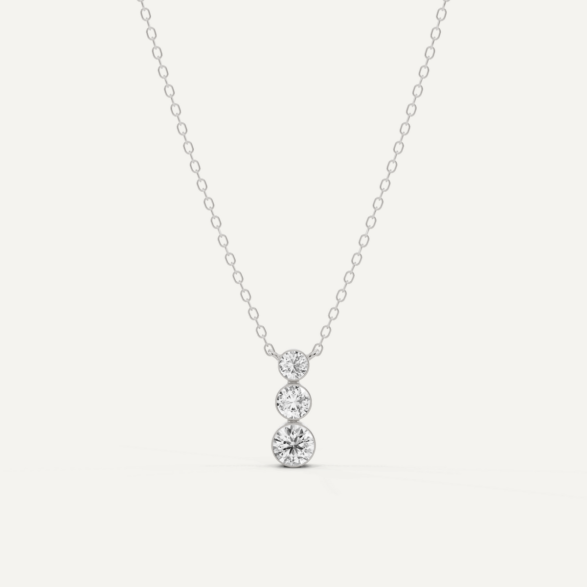 _main_image@SKU:P0209-LADR02000004W #metal_10k-white-gold+origin_lab-grown+quality_g-si