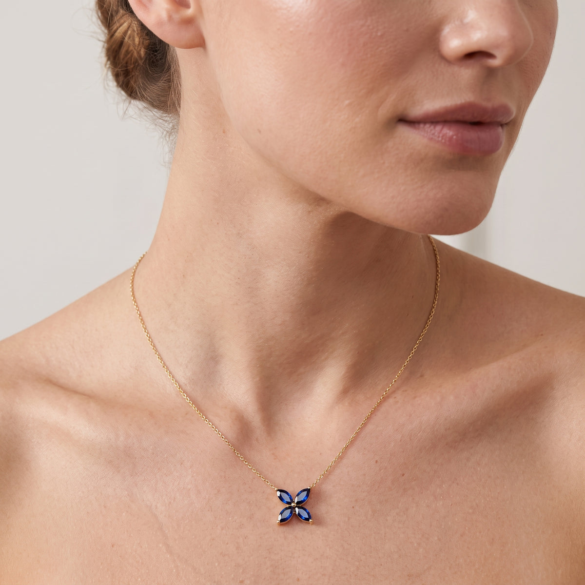 _lifestyle_image@SKU:N357G-BSGM02000004Y #metal_10k-yellow-gold+origin_lab-created