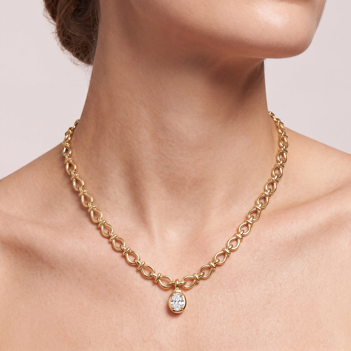 _lifestyle_image@SKU:N517K-LADO0200000DY #metal_14k-yellow-gold-vermeil+origin_lab-grown+quality_g-si