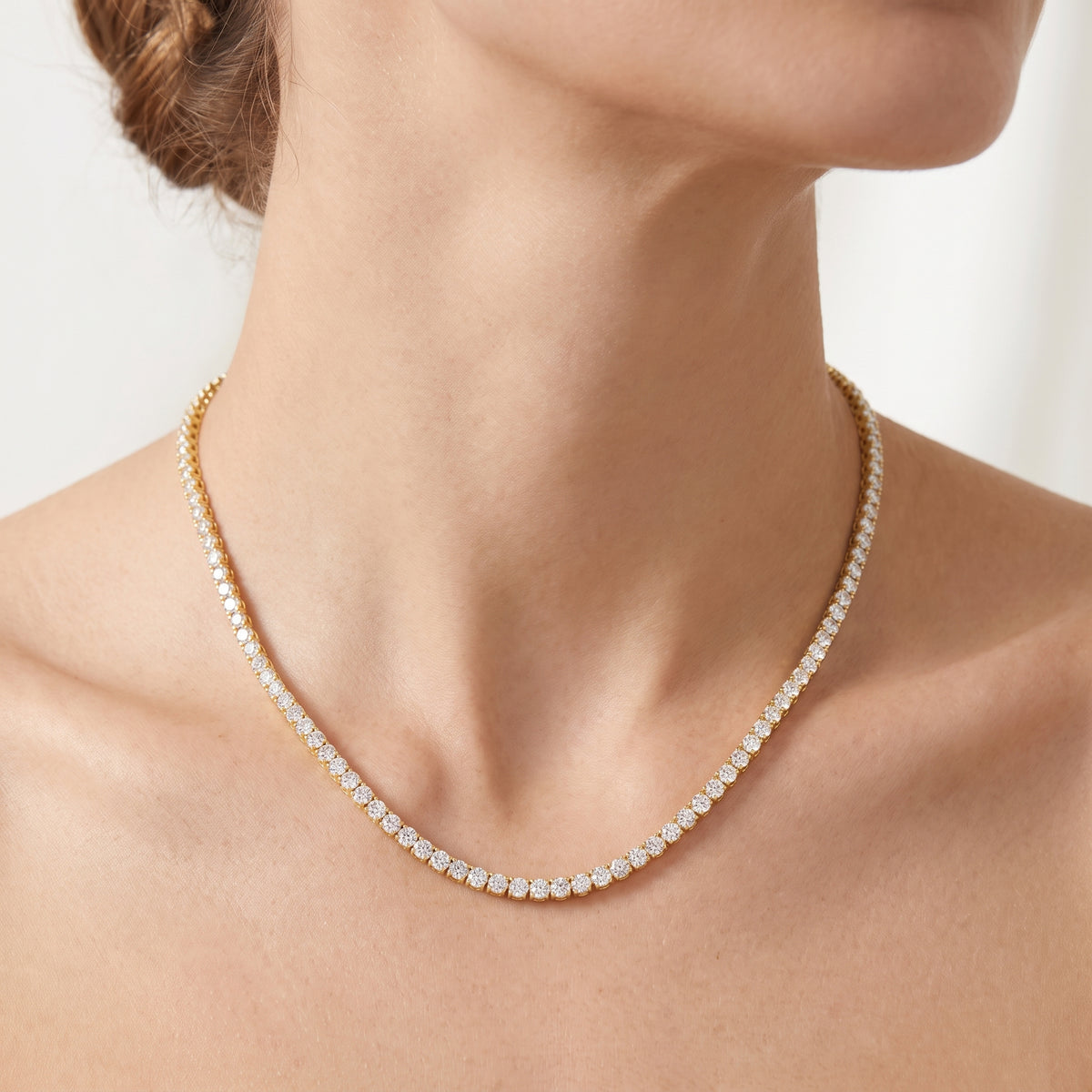 _lifestyle_image@SKU:N7728-LADR1000000DY-16 #metal_vermeil+origin_lab-grown+necklace-length-inches_16-inch