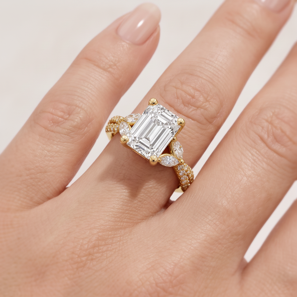 _lifestyle_image@SKU:R0330-LADE02000004Y #metal_10k-yellow-gold+origin_lab-grown+quality_g-si