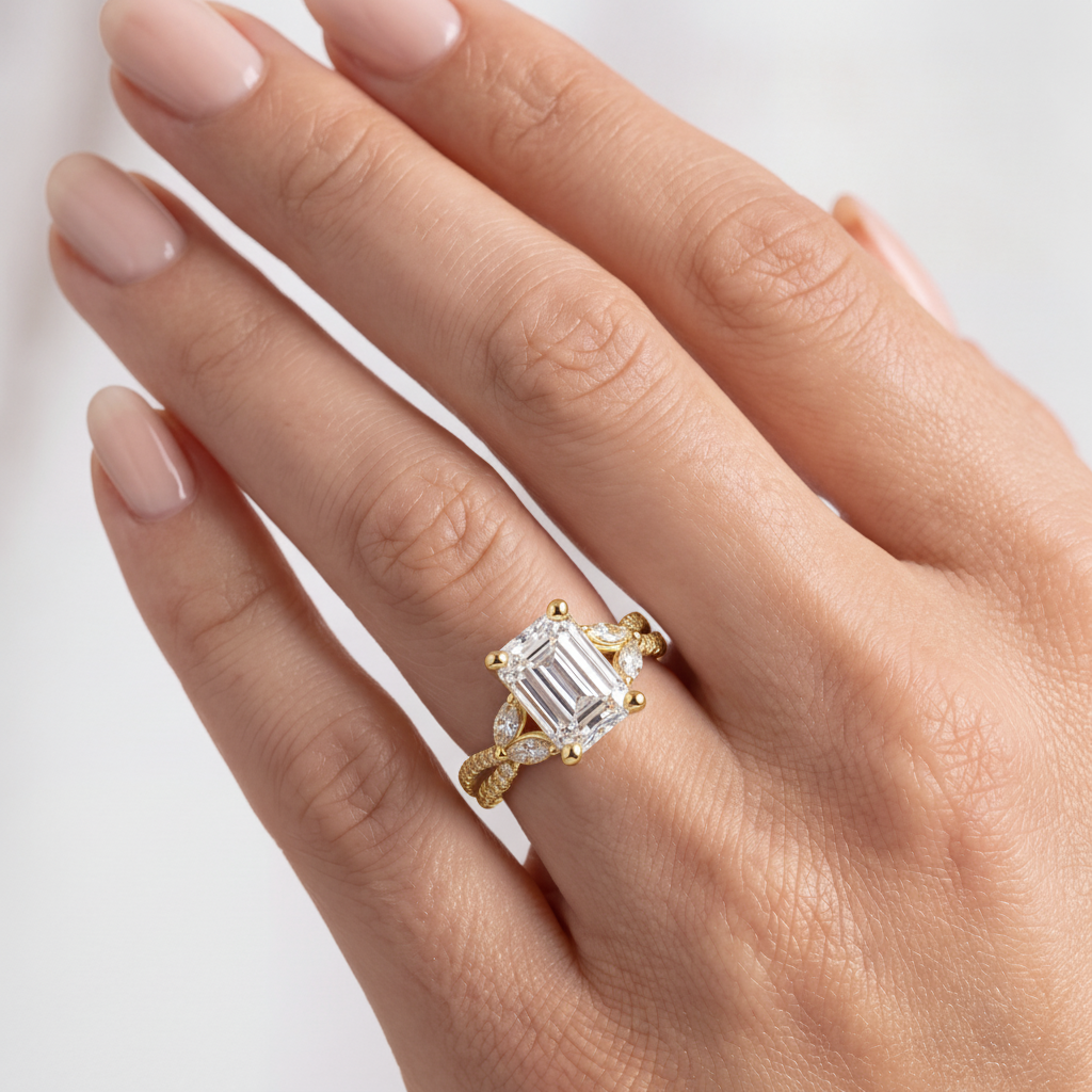 _lifestyle_image@SKU:R0330-NADE02000004Y #metal_14k-yellow-gold+origin_lab-grown+quality_ef-vs2+