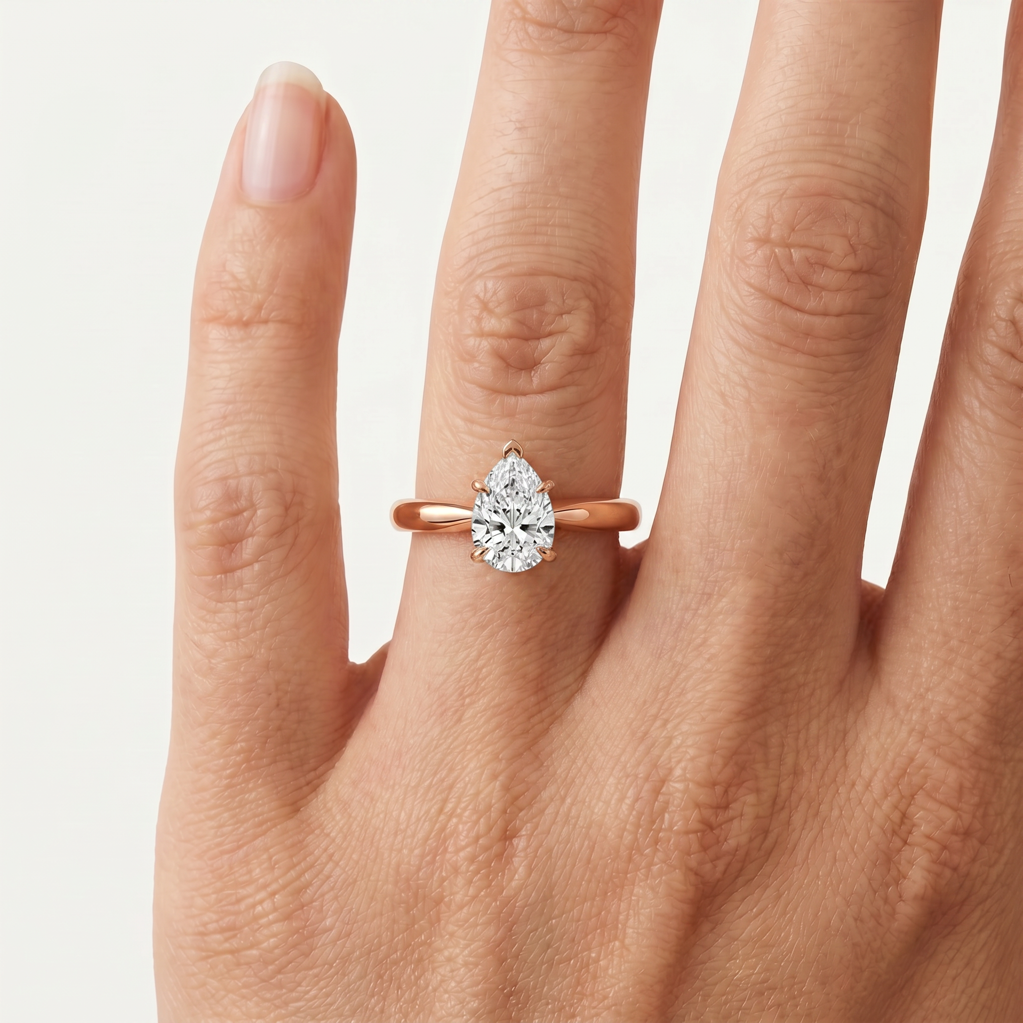 _lifestyle_image@SKU:R5314-LADD01000004P #metal_10k-rose-gold+origin_lab-grown+quality_g-si