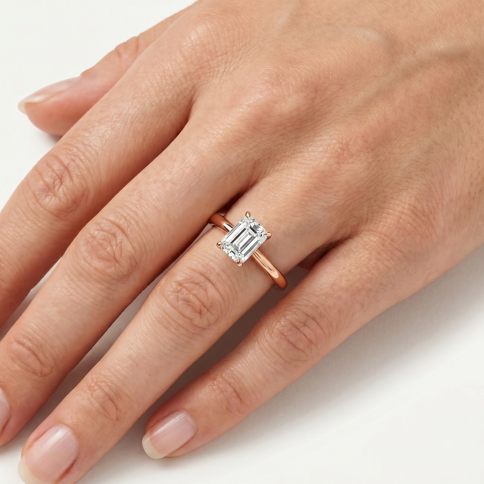 _lifestyle_image@SKU:R5314-NADE01000004P #metal_14k-rose-gold+origin_lab-grown+quality_ef-vs2+