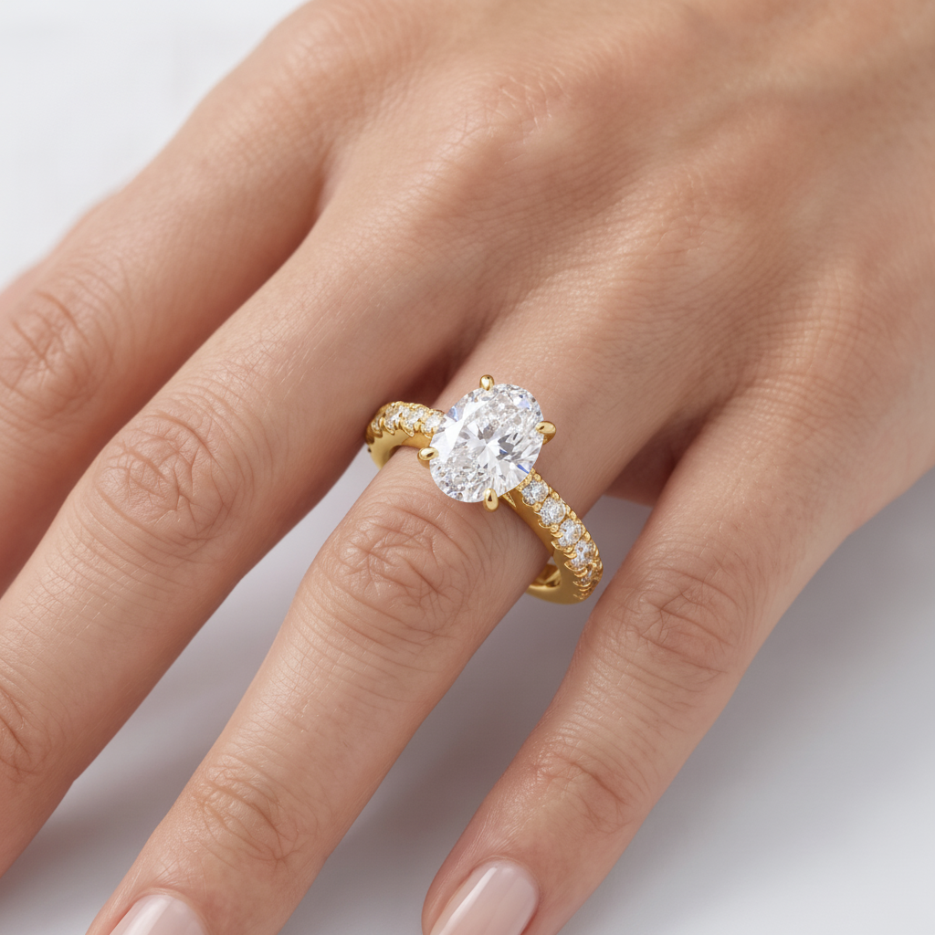 _lifestyle_image@SKU:R7847-NADO01000004Y #metal_14k-yellow-gold+origin_lab-grown+quality_ef-vs2+