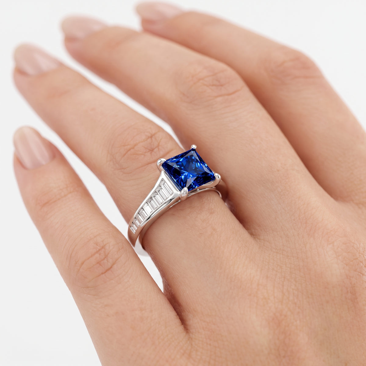 _lifestyle_image@SKU:RG136-LCSP0100000DW #metal_silver+origin_lab-created