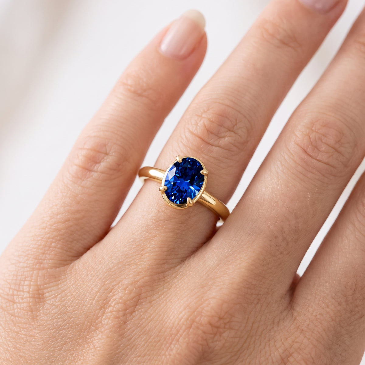 _lifestyle_image@SKU:RG203-NCSO01000004Y #metal_14k-yellow-gold+origin_lab-created