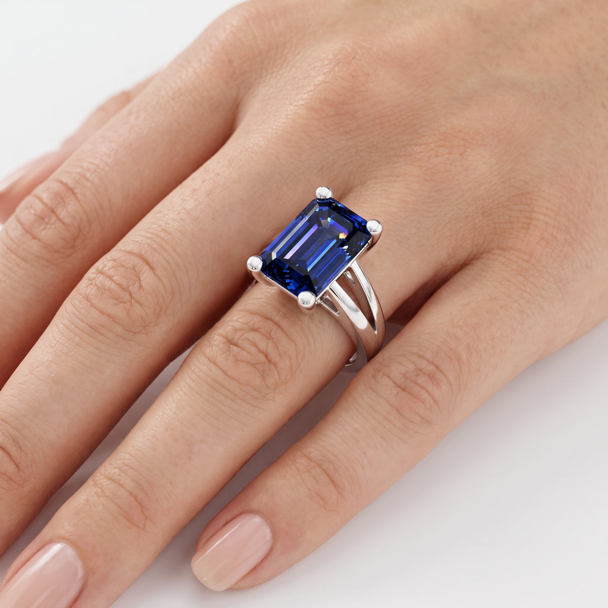 _lifestyle_image@SKU:RG464-LCSE0400000DW #metal_silver+origin_lab-created