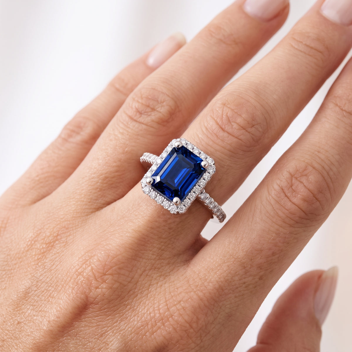 _lifestyle_image@SKU:RG514-LCSE0200000DW #metal_silver+origin_lab-created