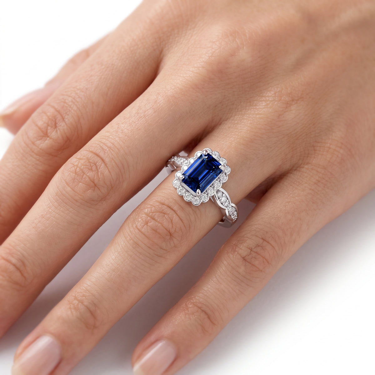 _lifestyle_image@SKU:RG538-LCSE0100000DW #metal_silver+origin_lab-created