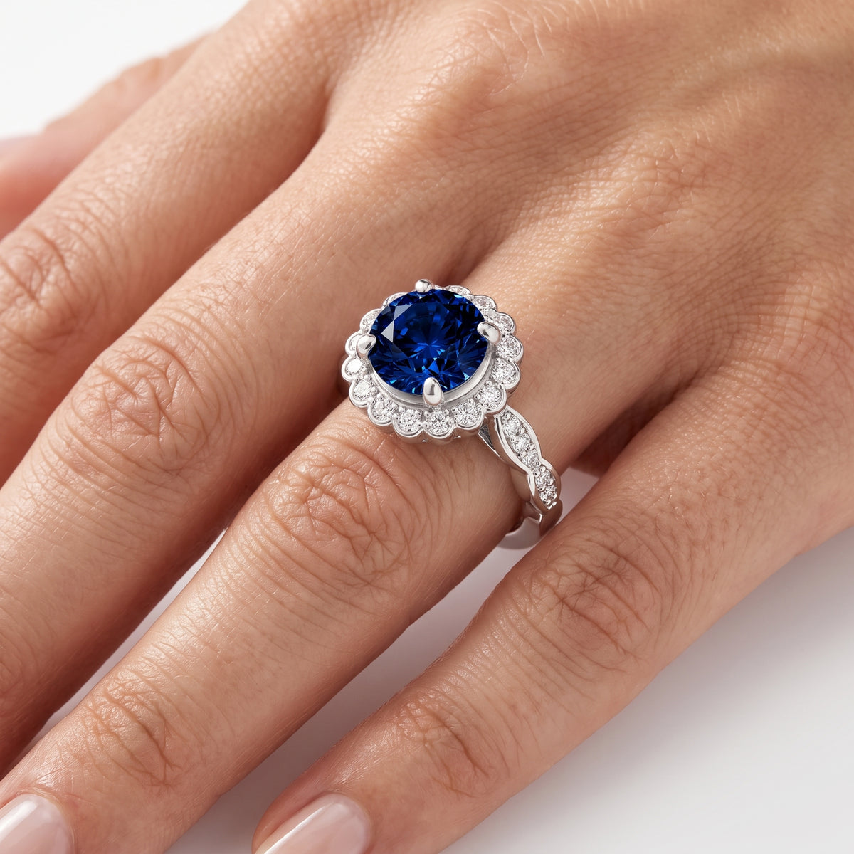 _lifestyle_image@SKU:RG538-NCSR0200000PL #metal_platinum+origin_lab-created