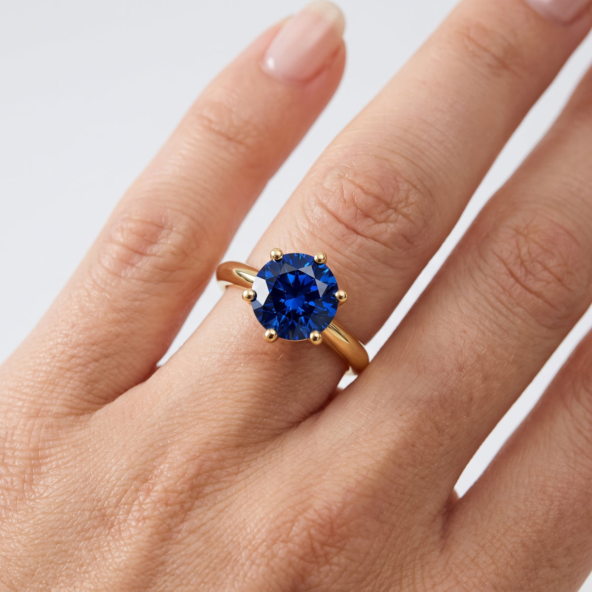 _lifestyle_image@SKU:RG839-NCSR02000004Y #metal_14k-yellow-gold+origin_lab-created