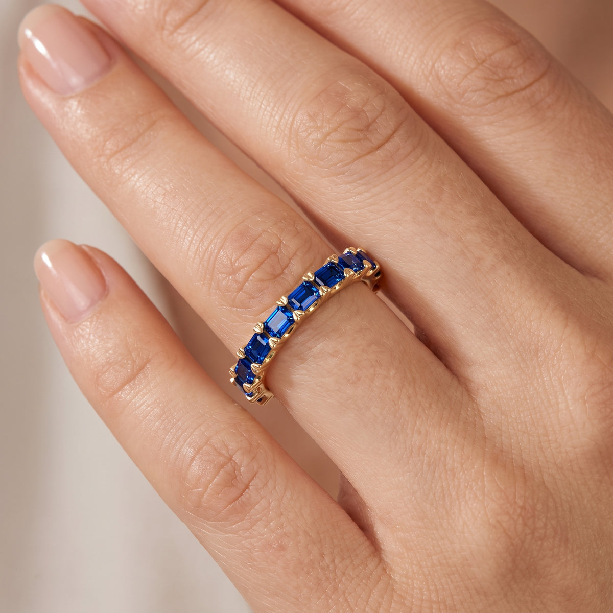 _lifestyle_image@SKU:TG234-NCSE01990004Y #metal_14k-yellow-gold+origin_lab-created