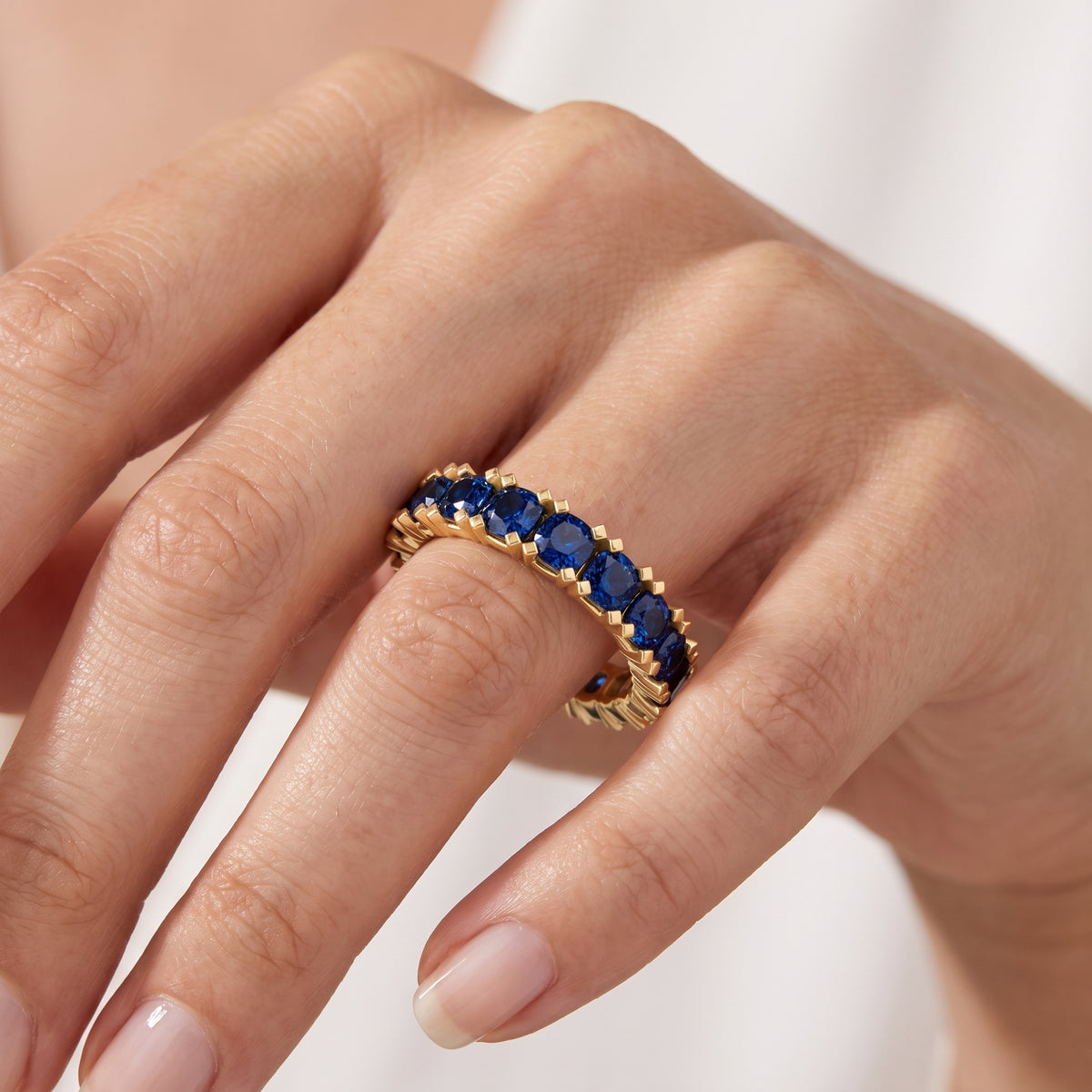 _lifestyle_image@SKU:TG314-NCSC02960004Y #metal_14k-yellow-gold+origin_lab-created
