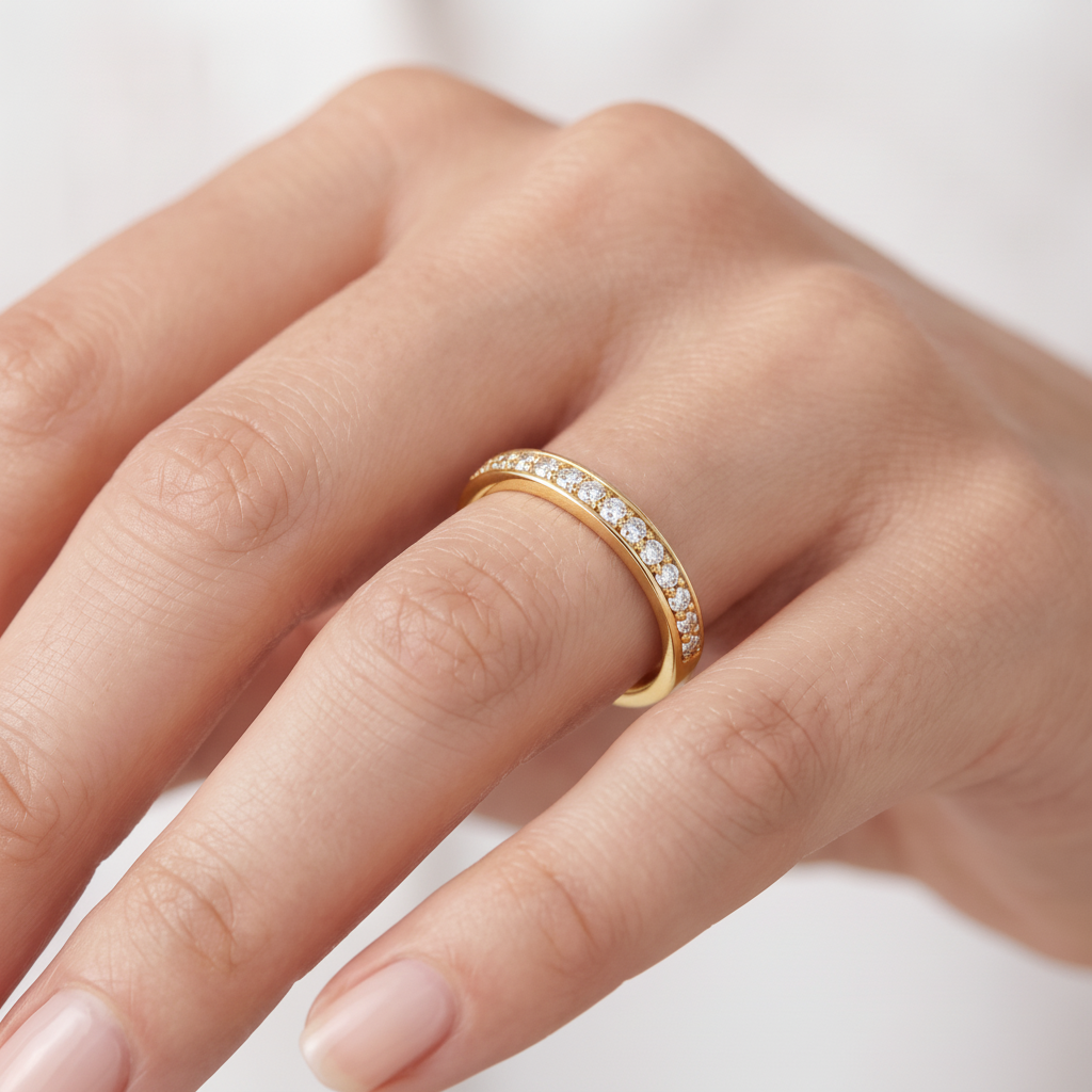 _lifestyle_image@SKU:W1924-NADR00500004Y #metal_14k-yellow-gold+origin_lab-grown