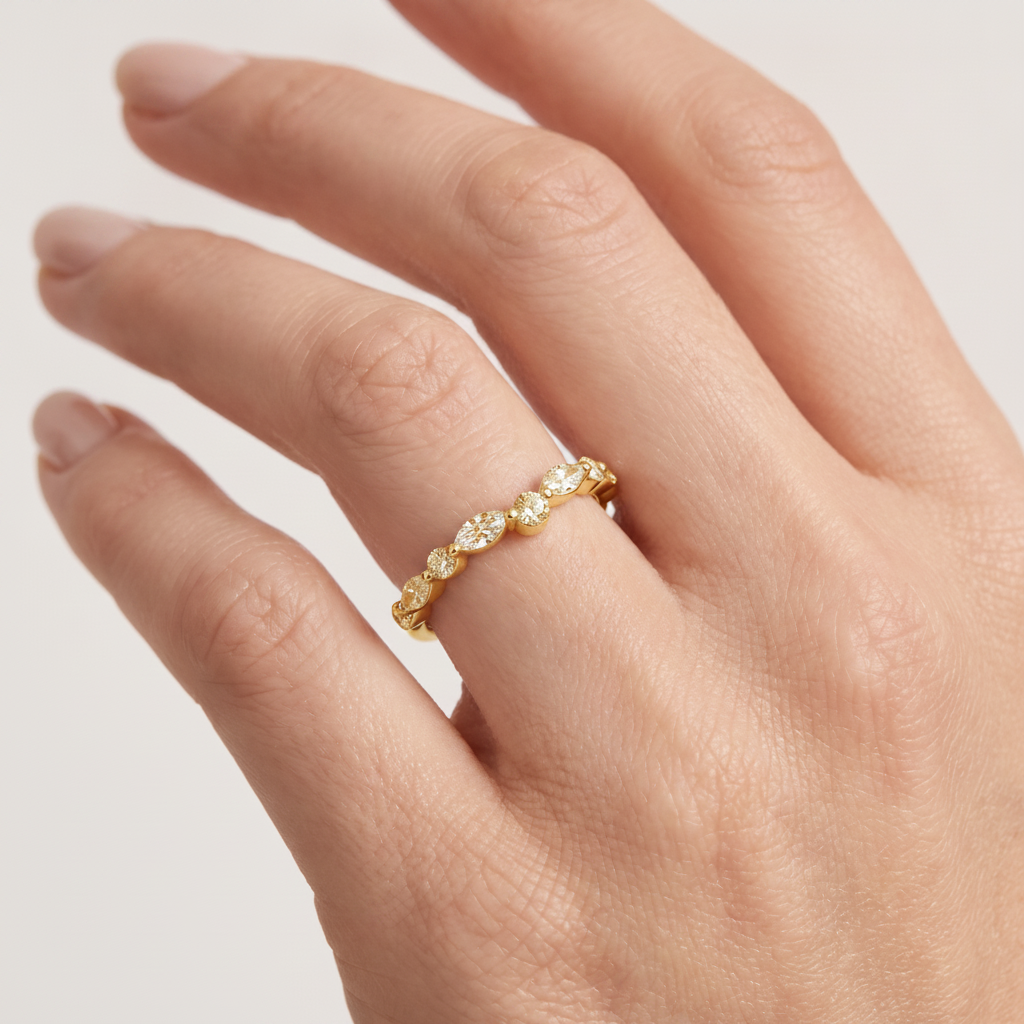 _lifestyle_image@SKU:W1935-NADM00420004Y #metal_14k-yellow-gold+origin_lab-grown+quality_ef-vs2+