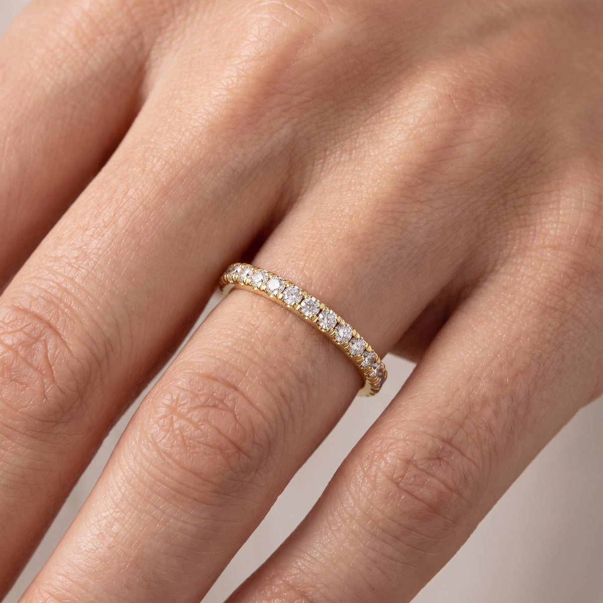 _lifestyle_image@SKU:W7245-NADR00260004Y #metal_14k-yellow-gold+origin_lab-grown+quality_ef-vs2+