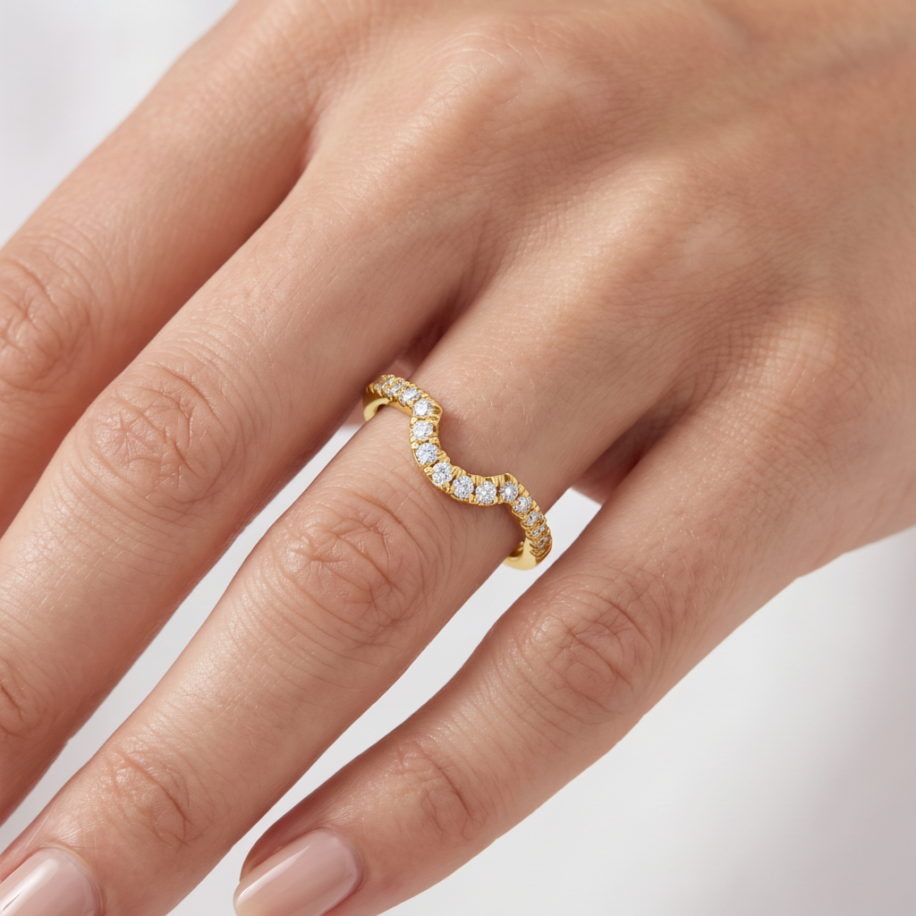 _lifestyle_image@SKU:W7748-NADR00190004Y #metal_14k-yellow-gold+origin_lab-grown+quality_ef-vs2+