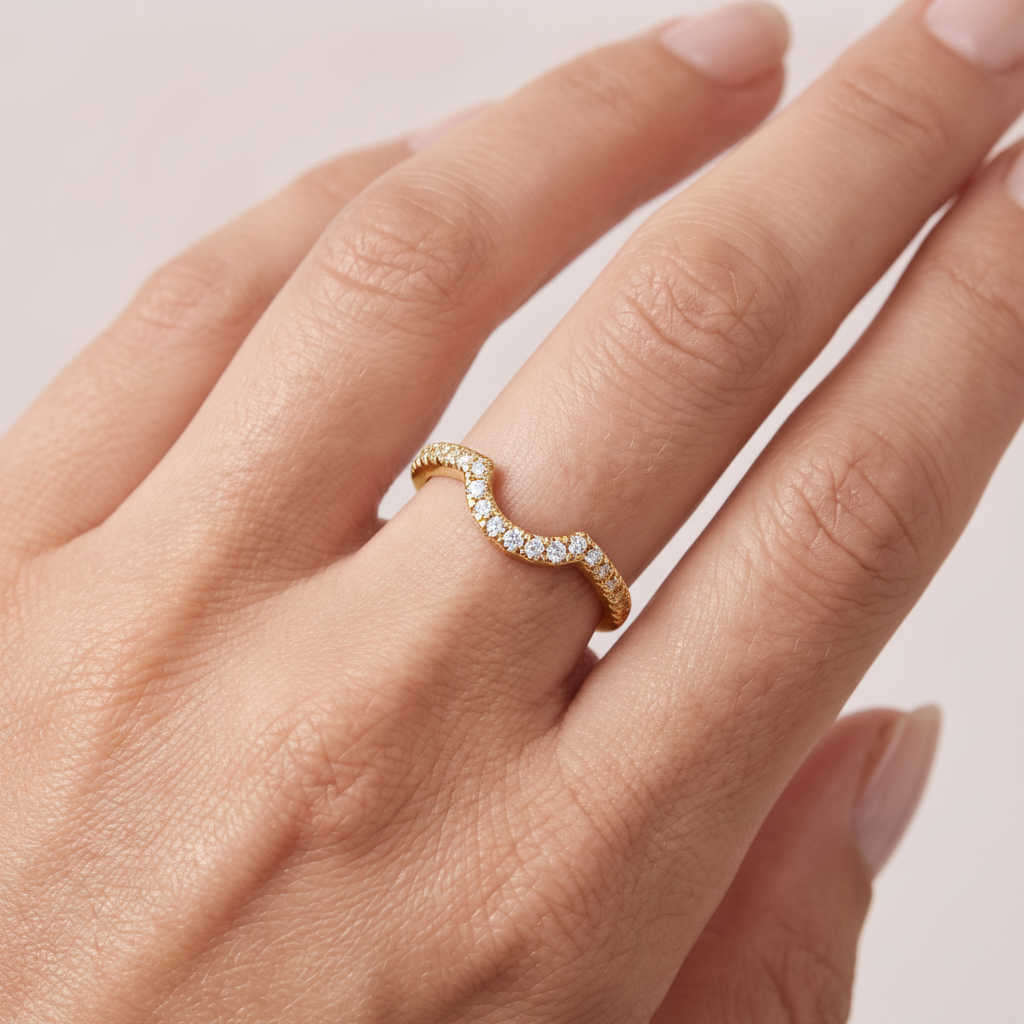 _lifestyle_image@SKU:W9280-NADR00200004Y #metal_14k-yellow-gold+origin_lab-grown+quality_ef-vs2+