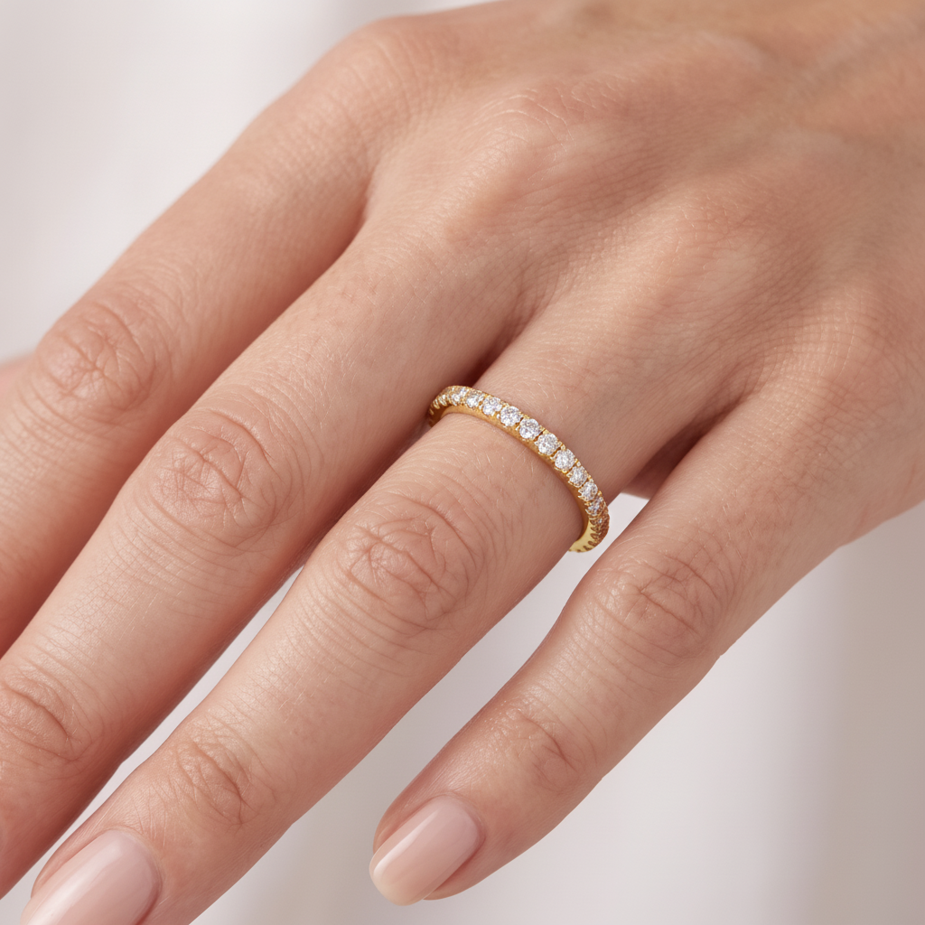 _lifestyle_image@SKU:W9457-NADR00300004Y #metal_14k-yellow-gold+origin_lab-grown+quality_ef-vs2+