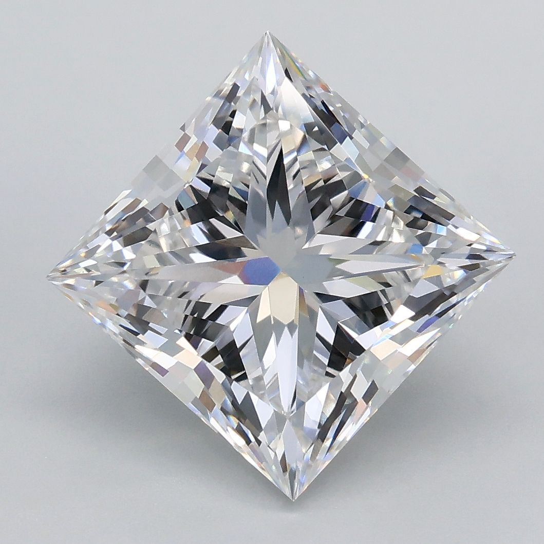 _roll_image@ #carat-weight_4+shape_princess+quality_ef-vs2