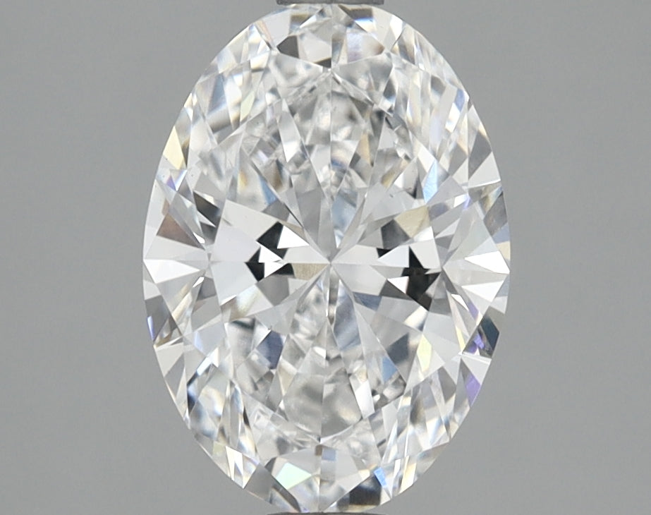 _roll_image@ #carat-weight_2+shape_oval+quality_ef-vs2