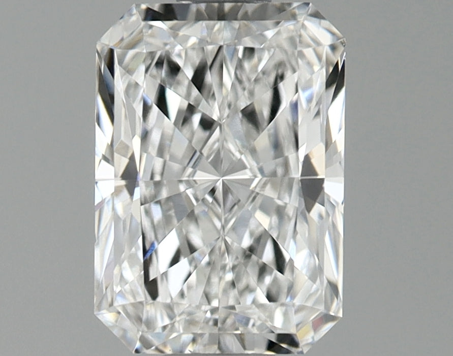 _roll_image@ #carat-weight_1+shape_radiant+quality_ef-vs2